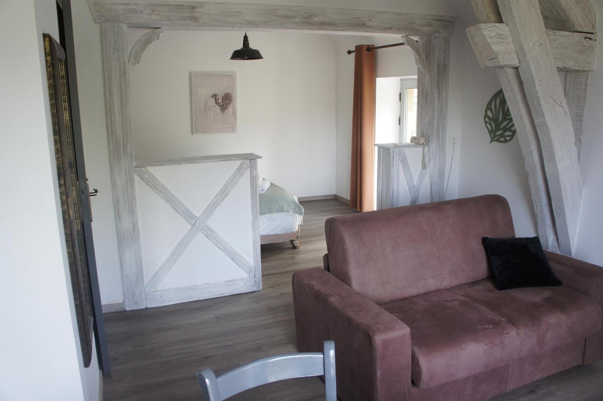 Logis Hotel Auberge De Cartassac Cressensac-Sarrazac ภายนอก รูปภาพ