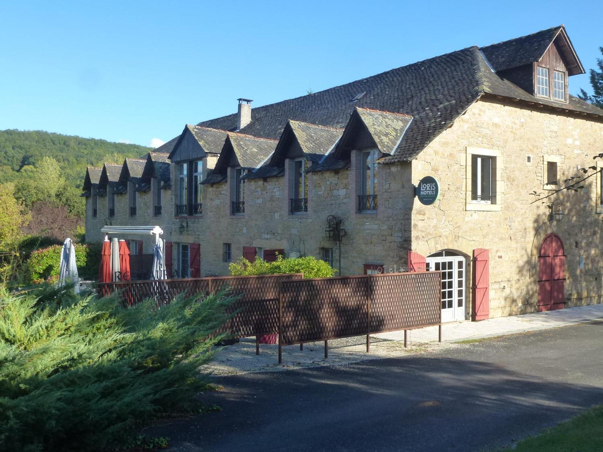 Logis Hotel Auberge De Cartassac Cressensac-Sarrazac ภายนอก รูปภาพ
